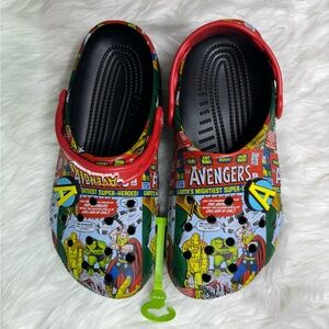 Crocs Disney Avengers Men’s 6 Womens 8 BNWT Marvel